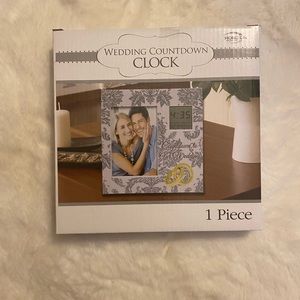Wedding clock countdown